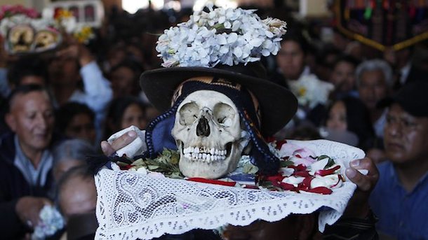 عيد الجماجم في بوليفيا