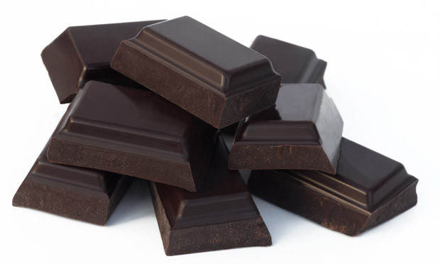 الشوكولاته السوداء اللون تحارب الأمراض