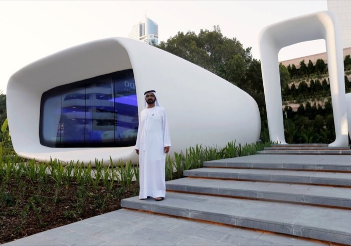 حاكم دبي يفتتح أول مكتب مطبوع بتكنولوجيا الطباعة ثلاثية الأبعاد