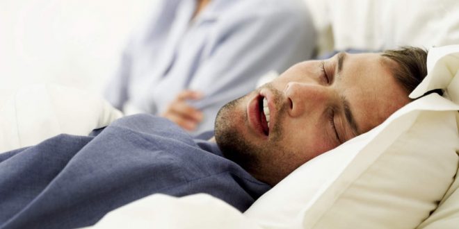 مقال - ماذا يعني وجود "لعاب" على وسادتك عند استيقاظك من النوم؟