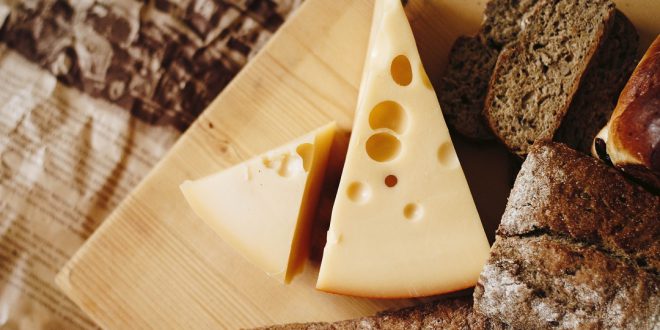 الجبن مفيد أم مضر للصحة..إليك بعض الحقائق الصحية