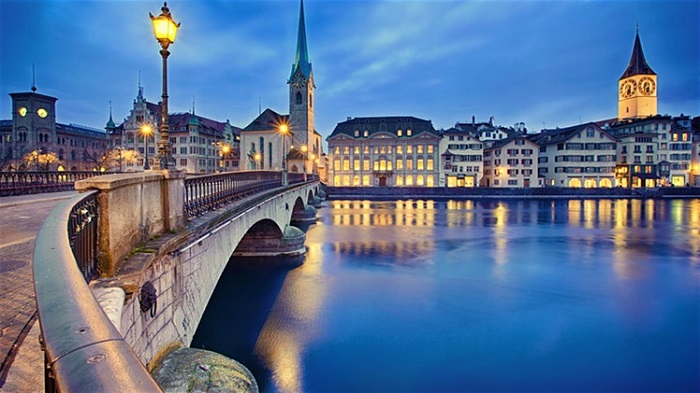 زيورخ (سويسرا) أغلى مدينة في العالم، وهي أغلى بنسبة 16.8% من نيويورك
