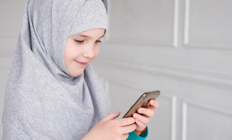 مراقبة الهاتف عن بعد : دليل الآباء الشامل لاستخدام الانترنت بشكل آمن!